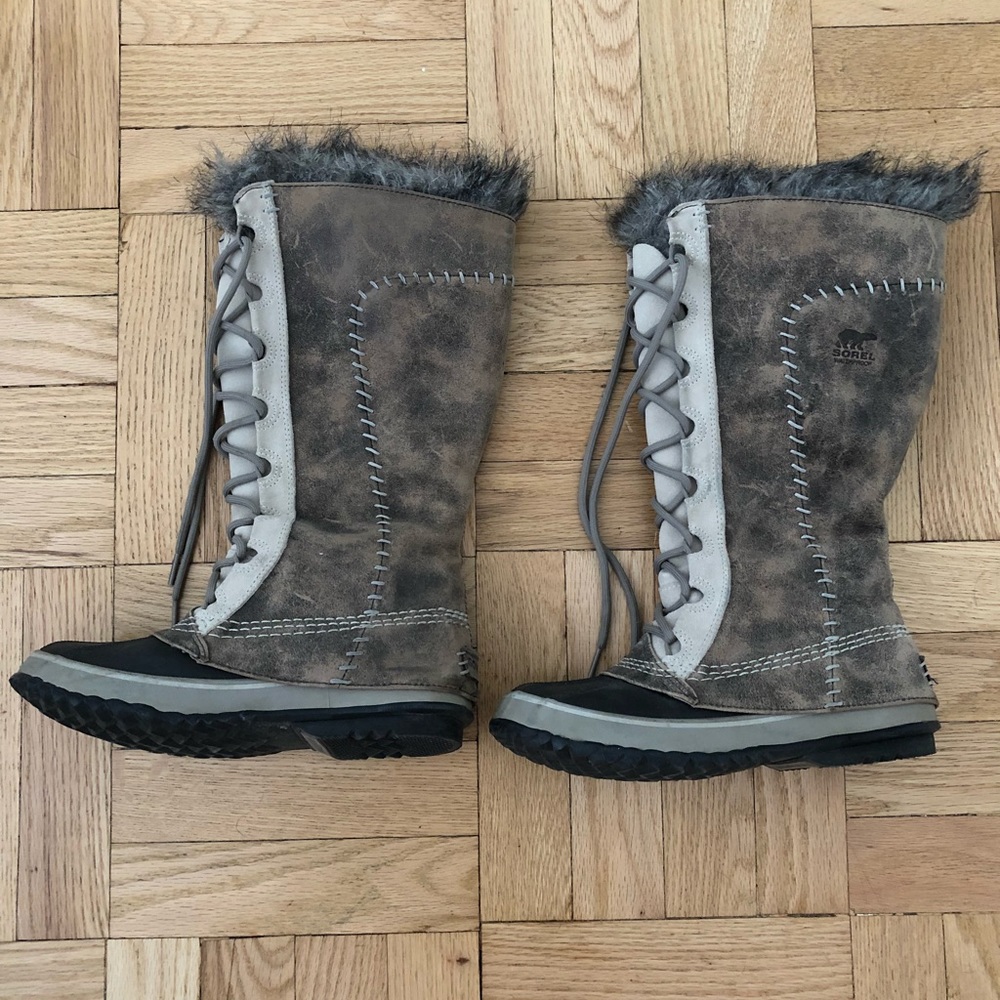 Sorel waterproof “Cate the Great” winter boot